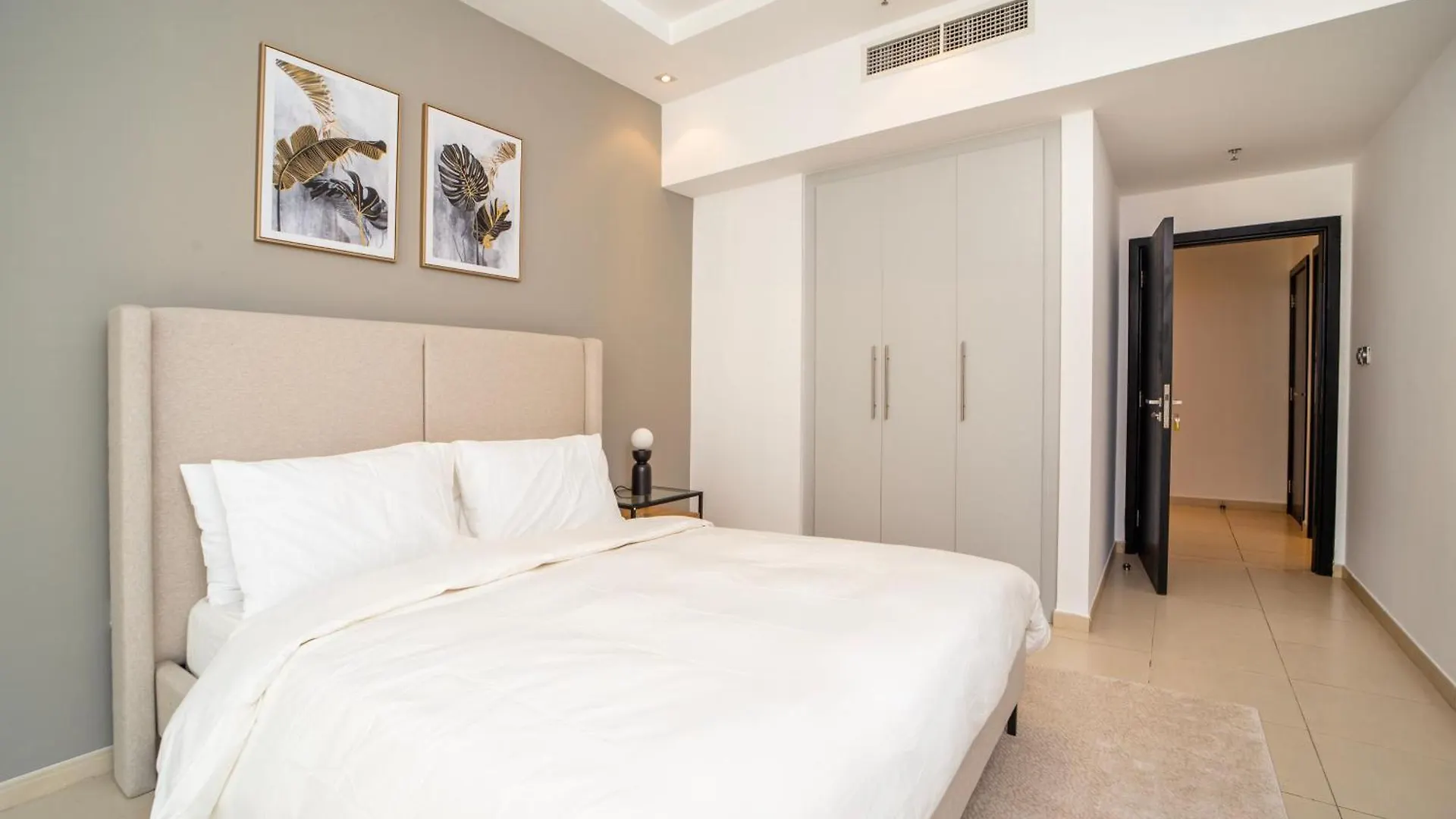Havn - 3 Bedroom In Skyview Tower, Dubai Marina Apartment