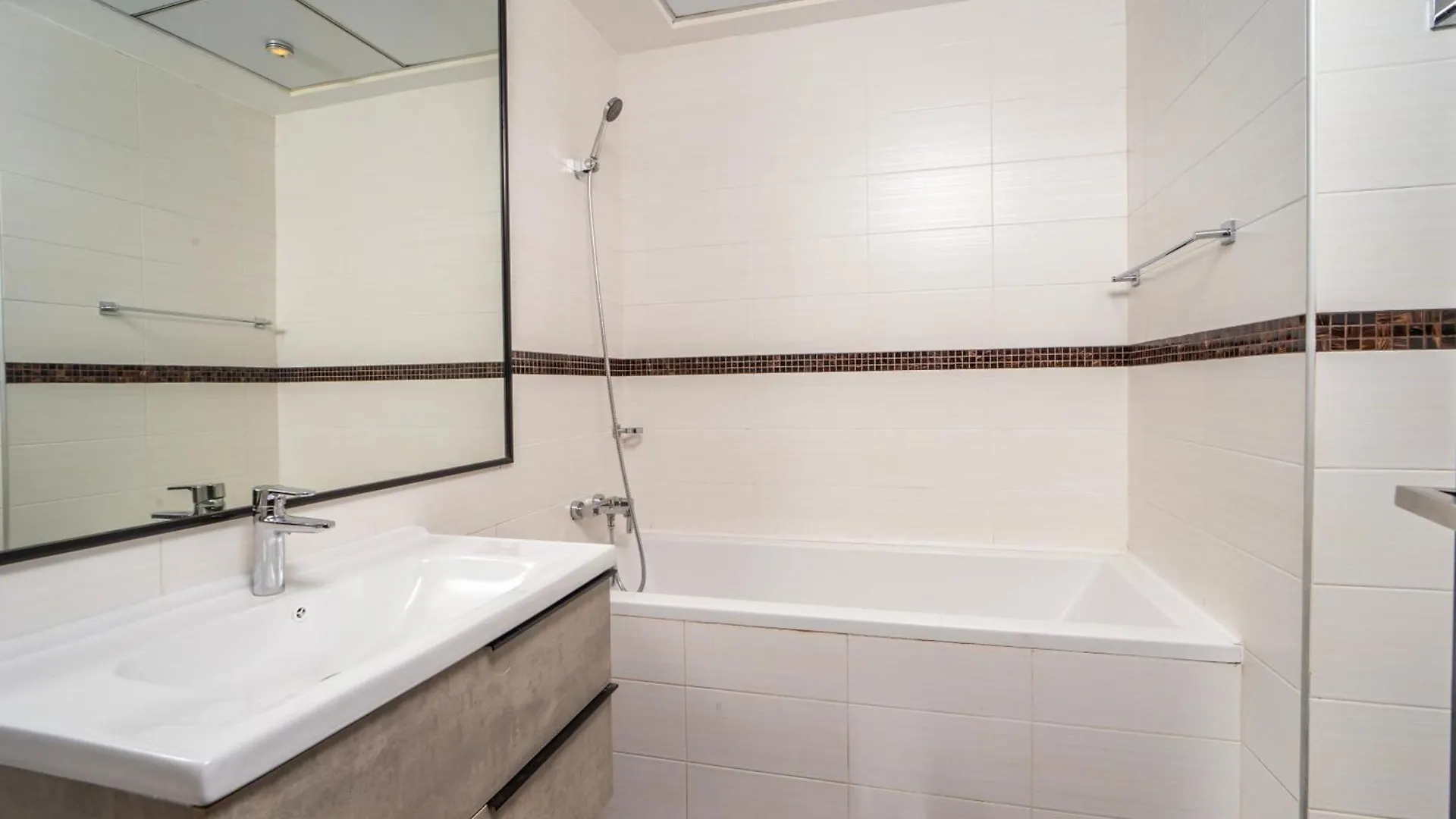 Apartment Havn - 3 Bedroom In Skyview Tower, Dubai Marina United Arab Emirates